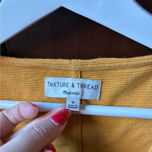 MADEWELL TEXTURE & THREAD BUTTON-FRONT TIE TANK TOP in TUNGSTEN GLOW (Size:M) - Picture 4 of 9